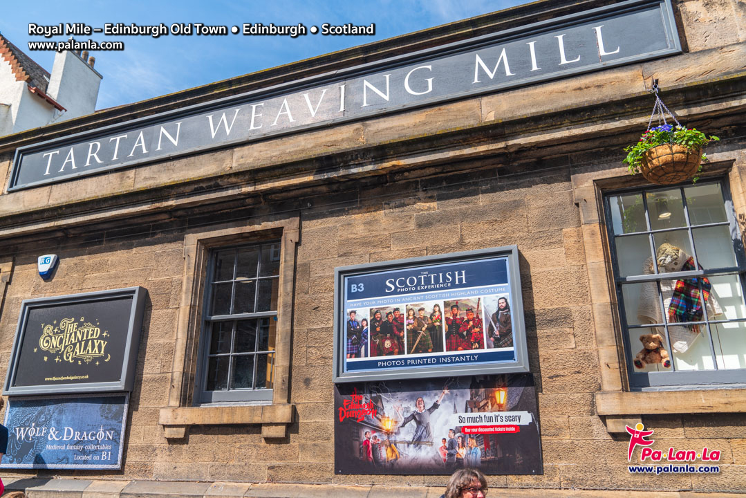 Royal Mile – Edinburgh Old Town
